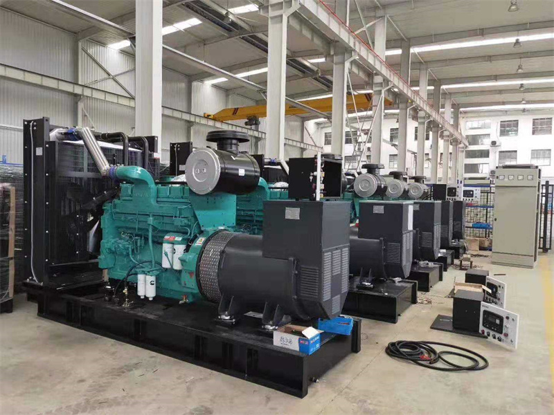 康定100KW柴油发电机油耗是多少？